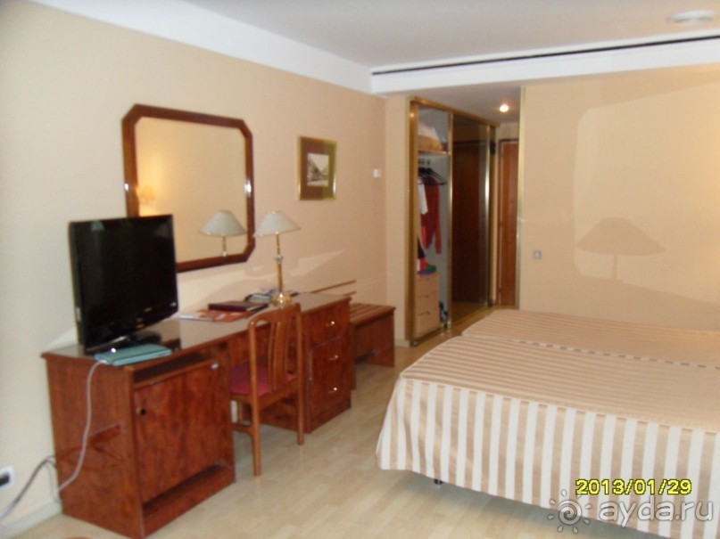 Дельфос в Андорре