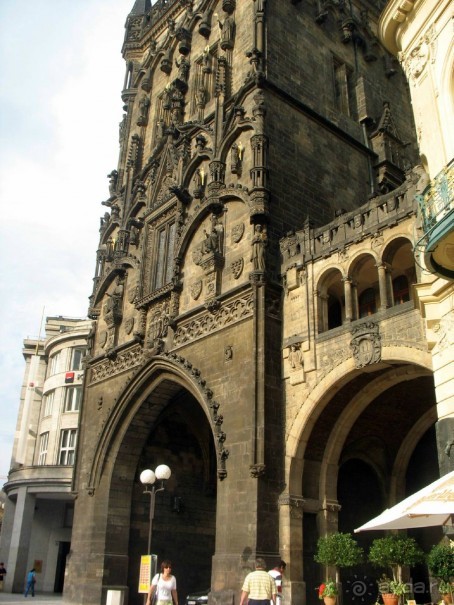 Хорошо, но бывают сильные накладки