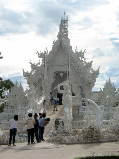 Красивые современные новоделы Северного Таиланда