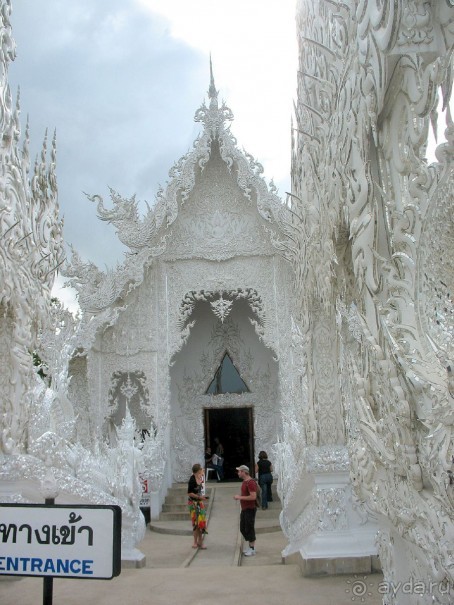 Красивые современные новоделы Северного Таиланда
