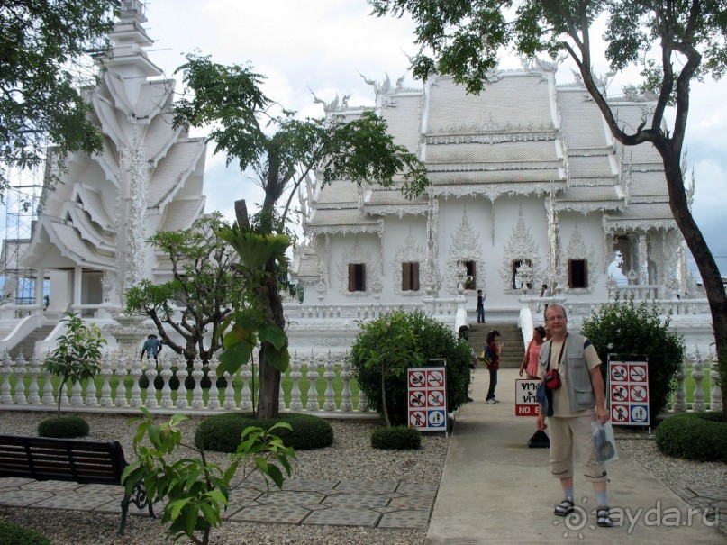 Красивые современные новоделы Северного Таиланда