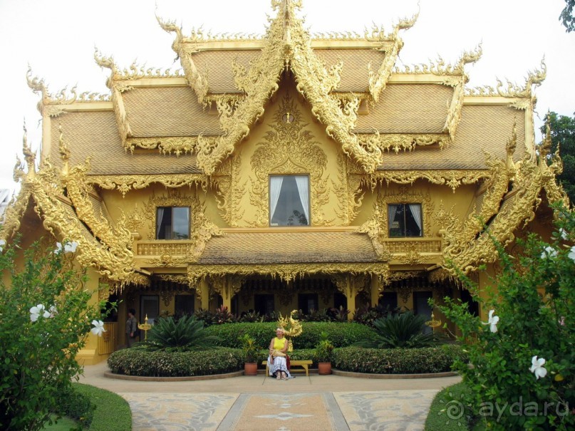 Красивые современные новоделы Северного Таиланда