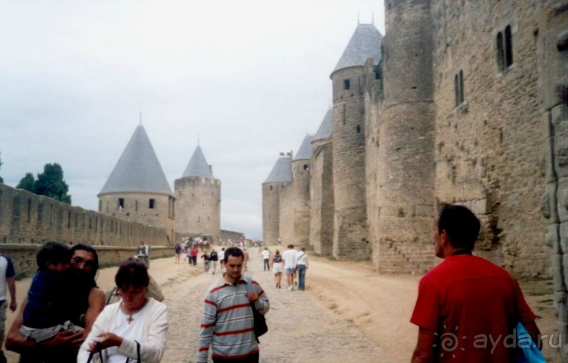 Катарская крепость  Каркасон