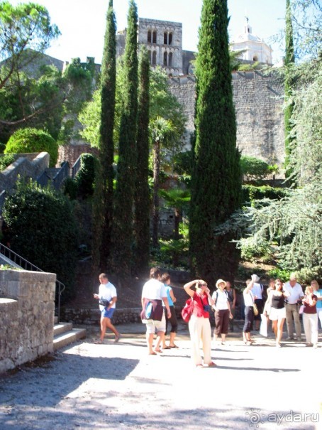 Жирона- древний город и столица одной из провинций   Каталонии. 