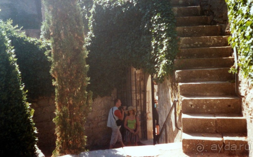 Жирона- древний город и столица одной из провинций   Каталонии. 