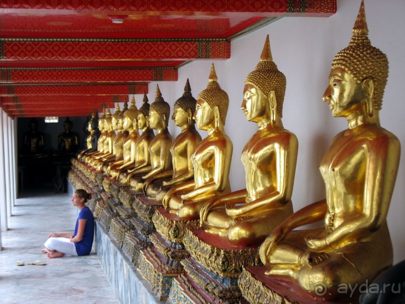 Каменные дзюдоисты из Бангкока.