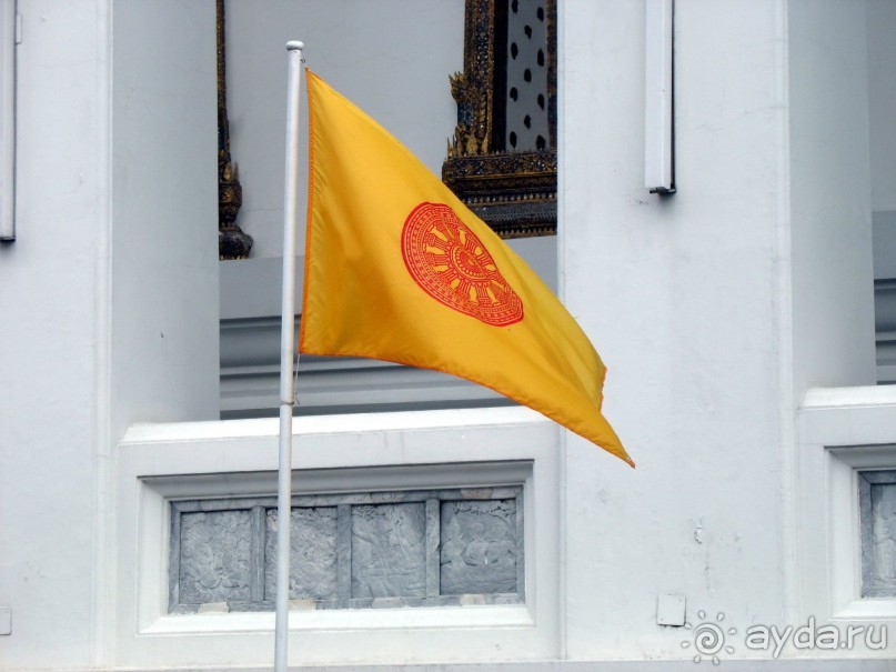 Каменные дзюдоисты из Бангкока.