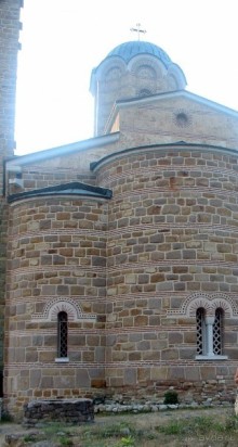 Царевец. восстановленная церковь