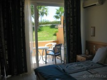 Очень приличный отель Роял Империал Белведере, персонал приучен к порядку