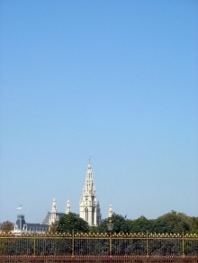 Когда же было Начало? Что,возможно,не расскажутВам местные гиды про древности бывш.имперской столицы