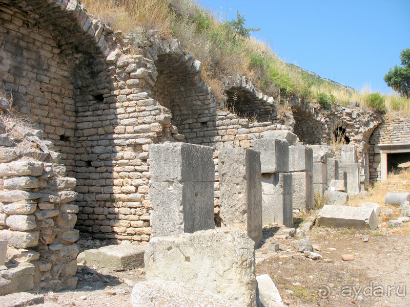 Альбом истории "Раннехристианский «античный» Эфес. «Царское» христианство Рима. "