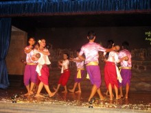 Альбом отзыва "Великолепный Ангкор. Что не расскажут гиды."