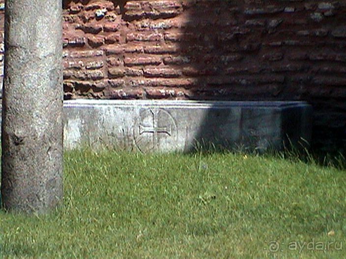 Храм Святой Софии (Большой). Храм Святой Ирины - самая древняя церковь Стамбула-Царьграда. 