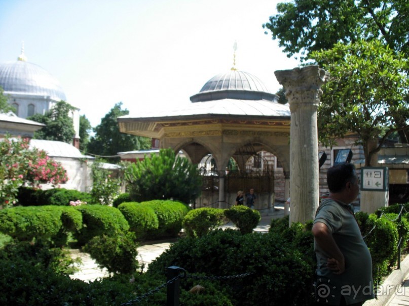 Храм Святой Софии (Большой). Храм Святой Ирины - самая древняя церковь Стамбула-Царьграда. 