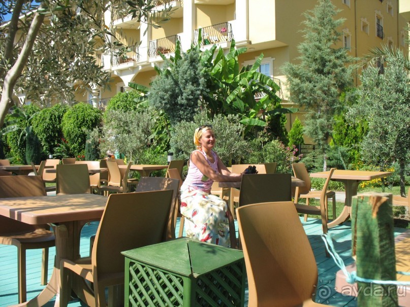 Хороший семейный отель,по евростандартам не выше 4*