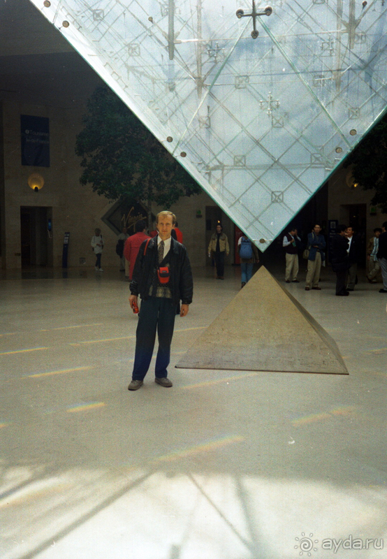 Альбом истории "Душа Лувра. "