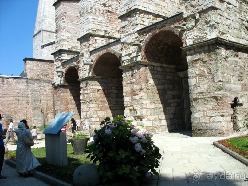 Храм Святой Софии (Большой) и другие византийские артефакты глазами интересующегося туриста.