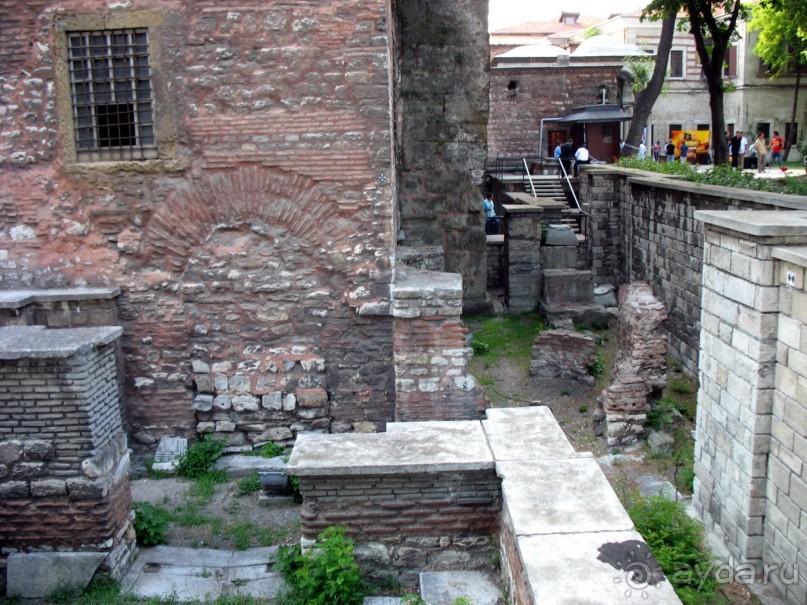 Храм Святой Софии (Большой) и другие византийские артефакты глазами интересующегося туриста.