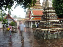 Бангкок. Каменные дзюдоисты.