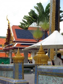 Бангкок. Каменные дзюдоисты.