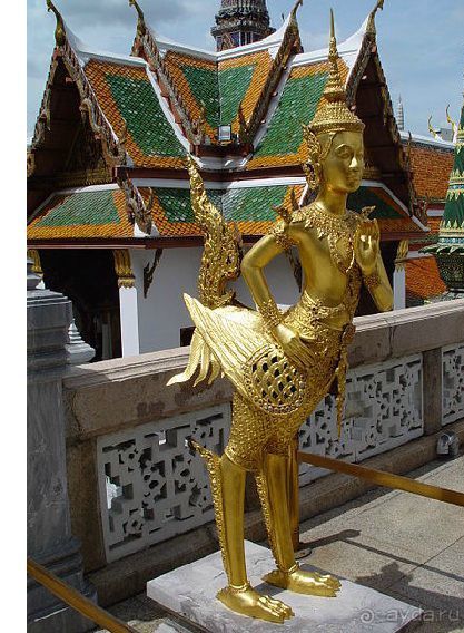 Бангкок. Каменные дзюдоисты.