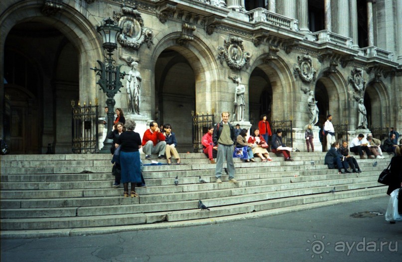 примитивный, но хорошо расположенный