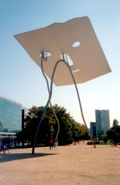 Барселона.  гений Каталонии Гауди.