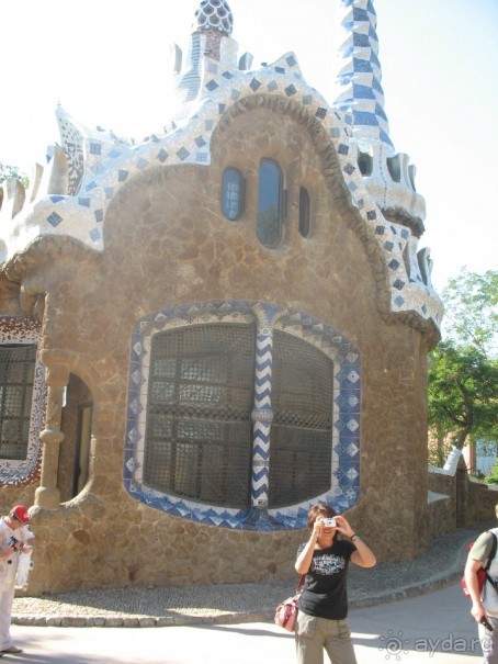 Барселона.  гений Каталонии Гауди.