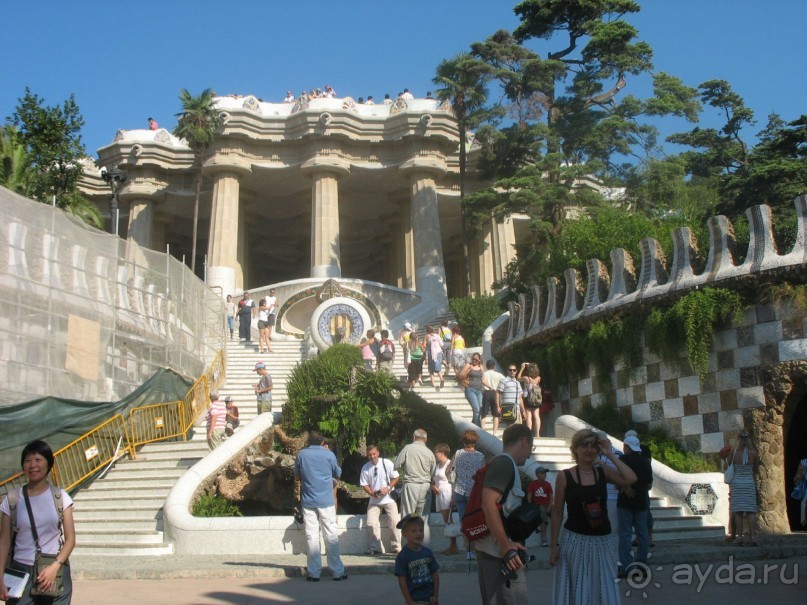 Барселона.  гений Каталонии Гауди.