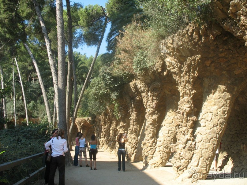 Барселона.  гений Каталонии Гауди.