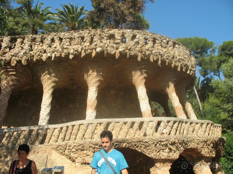 Барселона.  гений Каталонии Гауди.