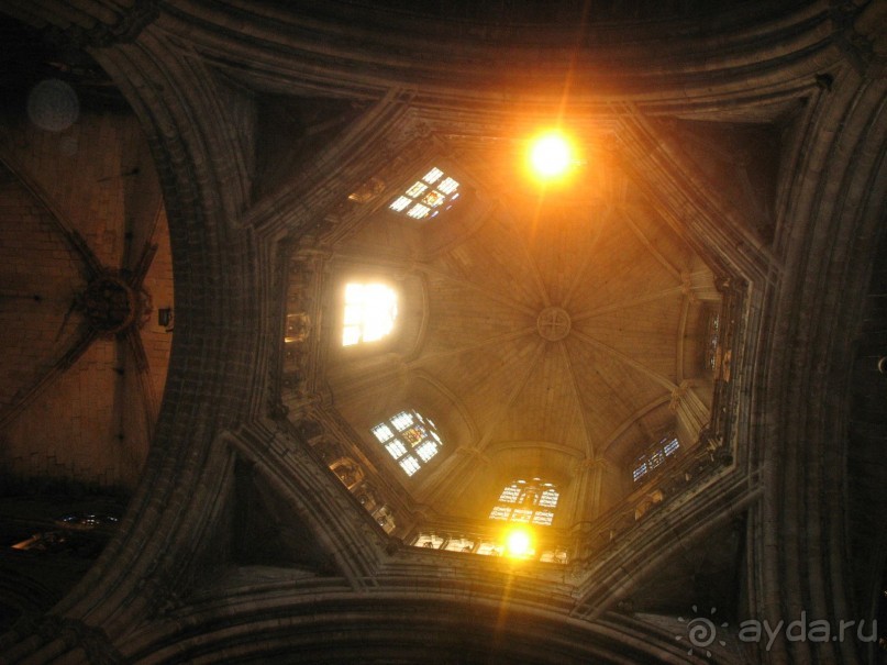 Барселона.  гений Каталонии Гауди.