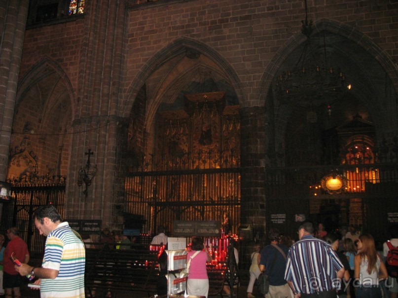 Барселона.  гений Каталонии Гауди.