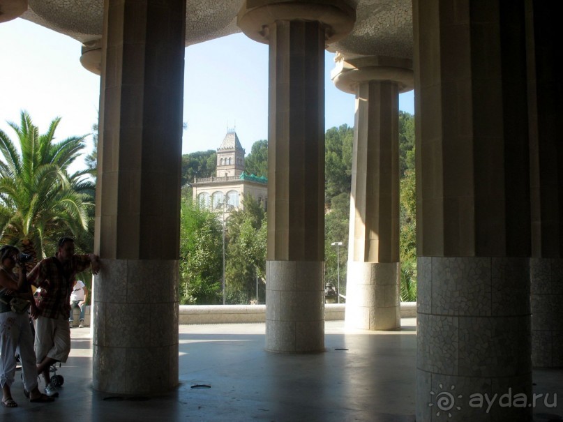 Барселона.  гений Каталонии Гауди.