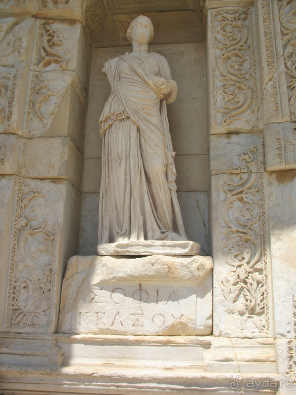 Раннехристианский «античный» Эфес. «Царское» христианство Рима. 