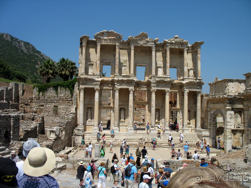 Раннехристианский «античный» Эфес. «Царское» христианство Рима. 