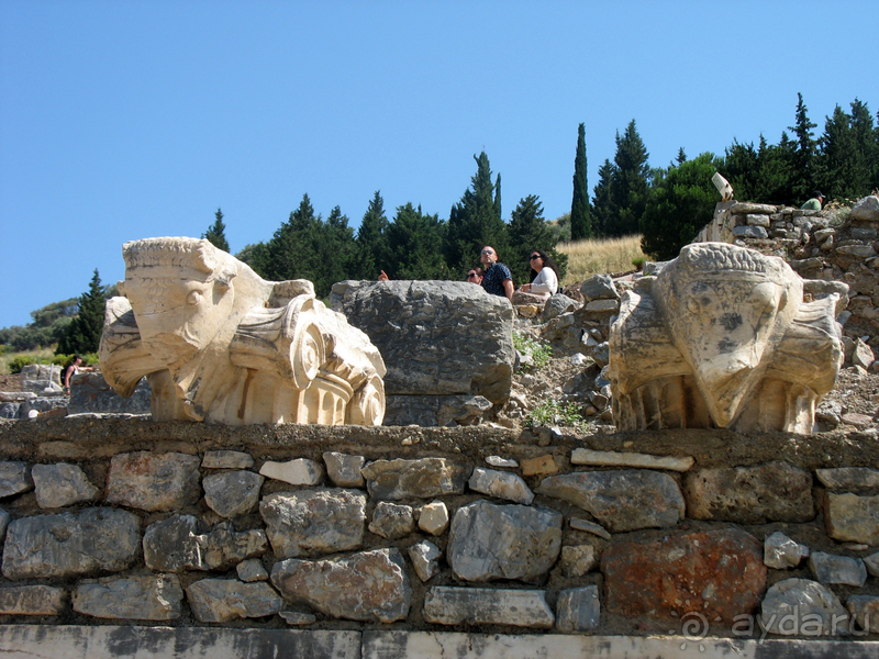 Раннехристианский «античный» Эфес. «Царское» христианство Рима. 
