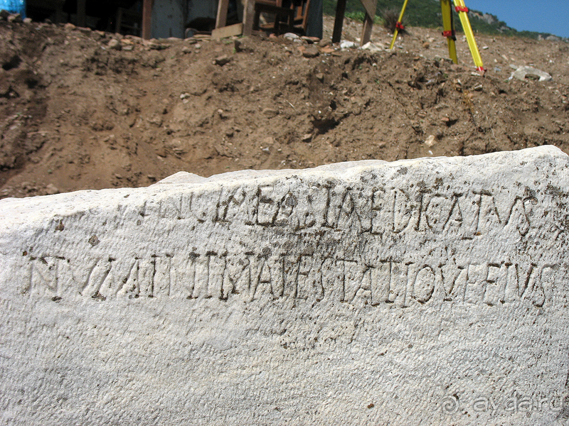 Раннехристианский «античный» Эфес. «Царское» христианство Рима. 