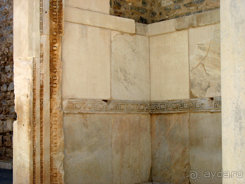 Раннехристианский «античный» Эфес. «Царское» христианство Рима. 