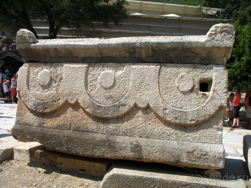 Раннехристианский «античный» Эфес. «Царское» христианство Рима. 