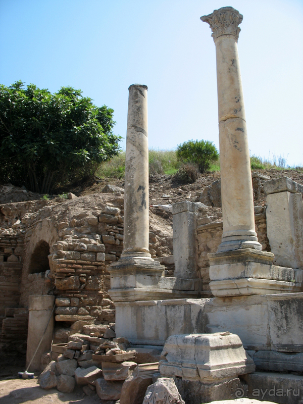 Раннехристианский «античный» Эфес. «Царское» христианство Рима. 