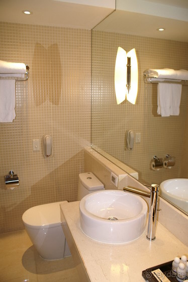 фото Holiday Inn Bangkok