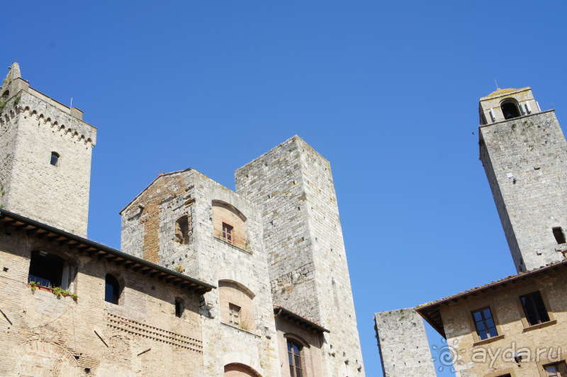 Сан-Джиминьяно. Как поспорили Сальвуччи с Ардингелли