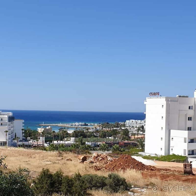 Для чисто пляжного отдыха не подходит!