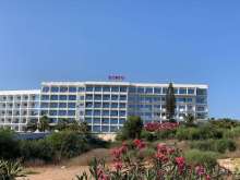 Старый ты, Corfu.