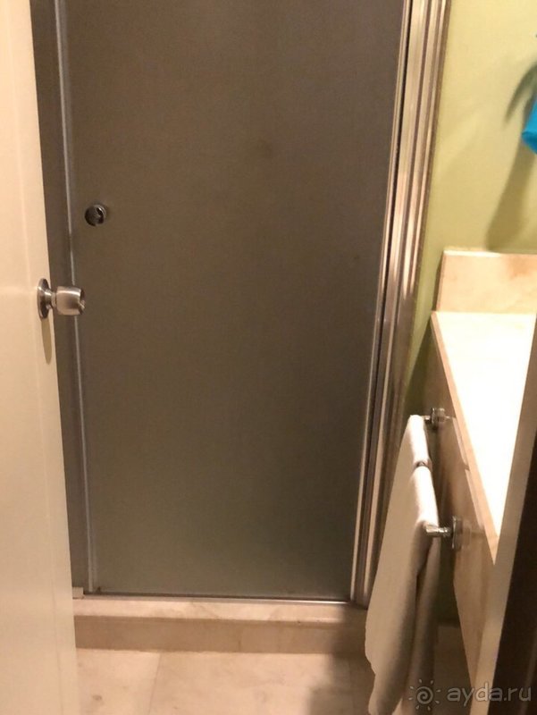 Большой, но не удобный