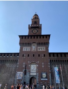 В Милане дороже все, чем я думала. 