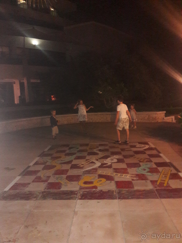  Le Meridien Al Aqah Beach Resort 5* Майские каникулы