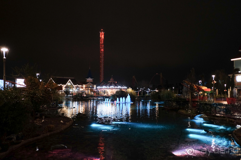 Отличный парк при замке «Богатырь»