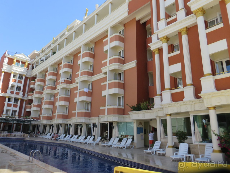 Маленький, но очень уютный